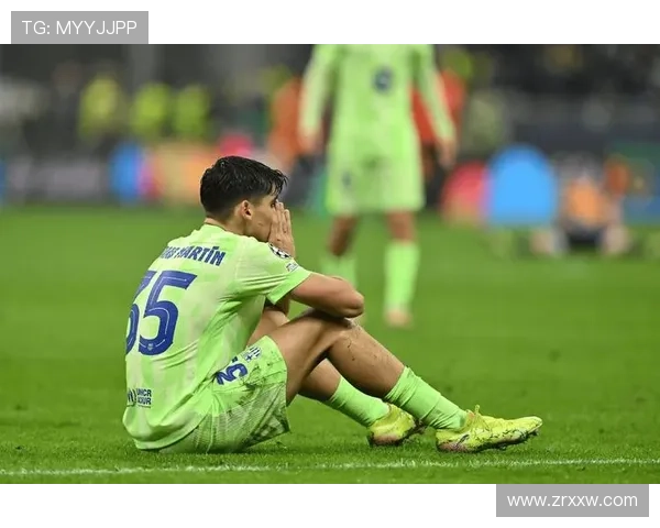 巴萨新星西蒙赴亚特兰大联留二转